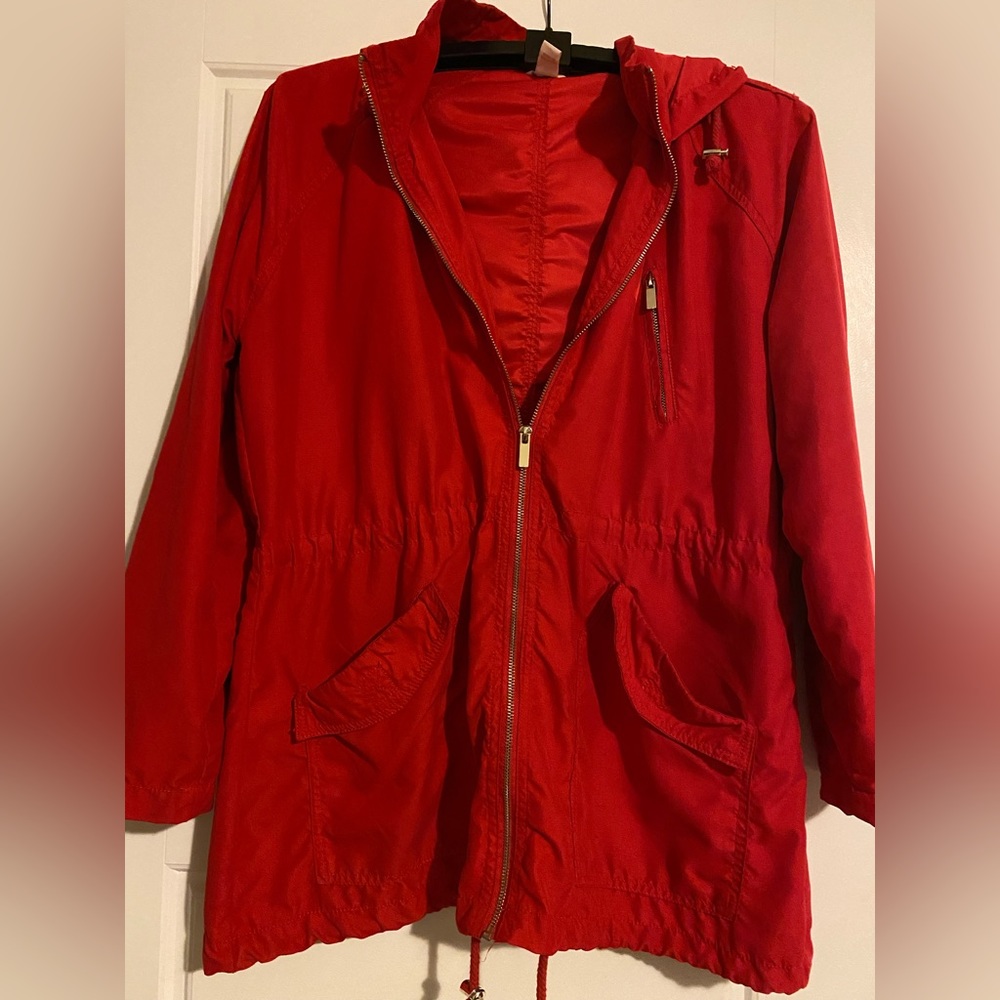 Streetwear Society woman’s spring coat